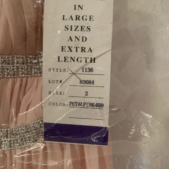 Bill Levkoff Formal Dress Petal Pink Size 2 - Picture 6 of 6